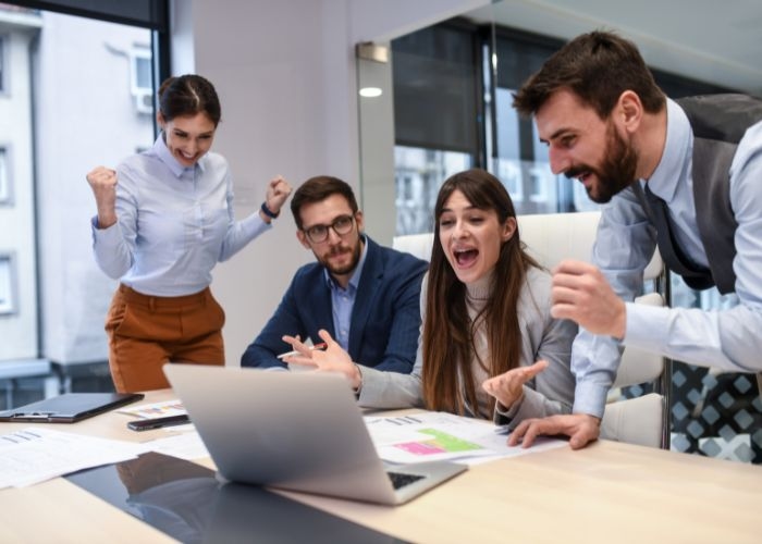 Berikut 4 Pertimbangan Dalam Menerima Tawaran Pekerjaan yang Tidak Sesuai Bidang