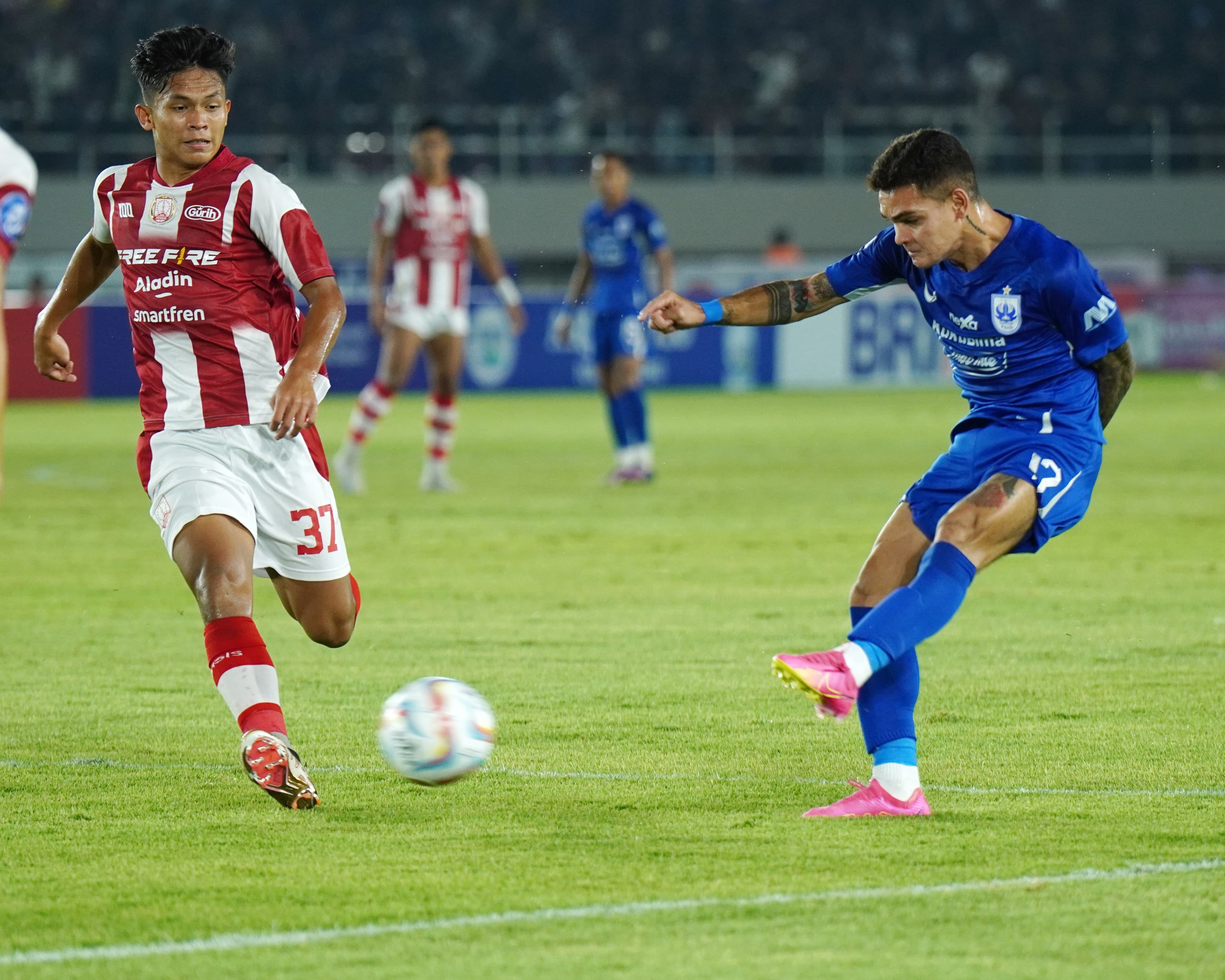 HASIL AKHIR LIVE SCORE PSIS vs Persis, SKOR 0-0 Awal Babak Pertama HASIL AKHIR MENANG SIAPA? CEK Live Streaming Siaran Langsung di Indosiar