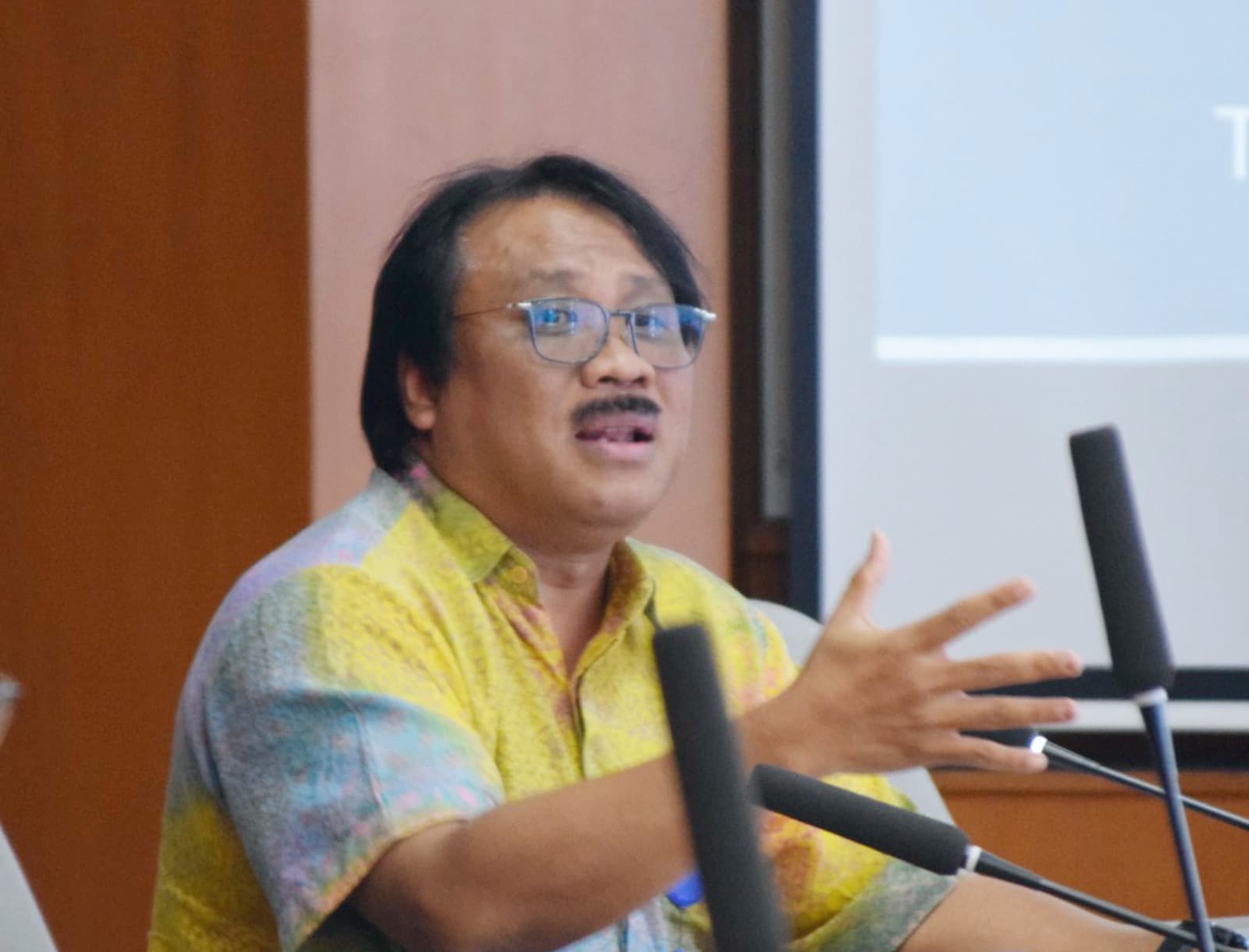 Produksi dan Distribusi Air PDAM Tirta Moedal Kota Semarang Aman