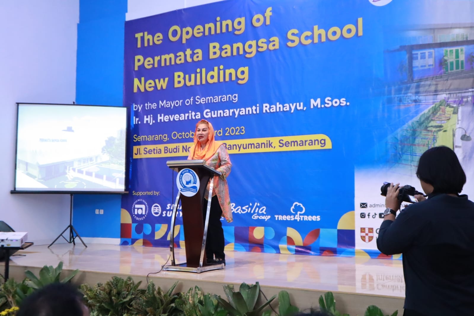 Mbak Ita Carikan Beasiswa Sekolah dari CSR dan Program Orang Tua Asuh