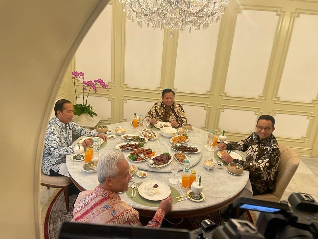 Pertemuan Harmonis Jokowi dengan Tiga Bakal Capres di Istana Merdeka