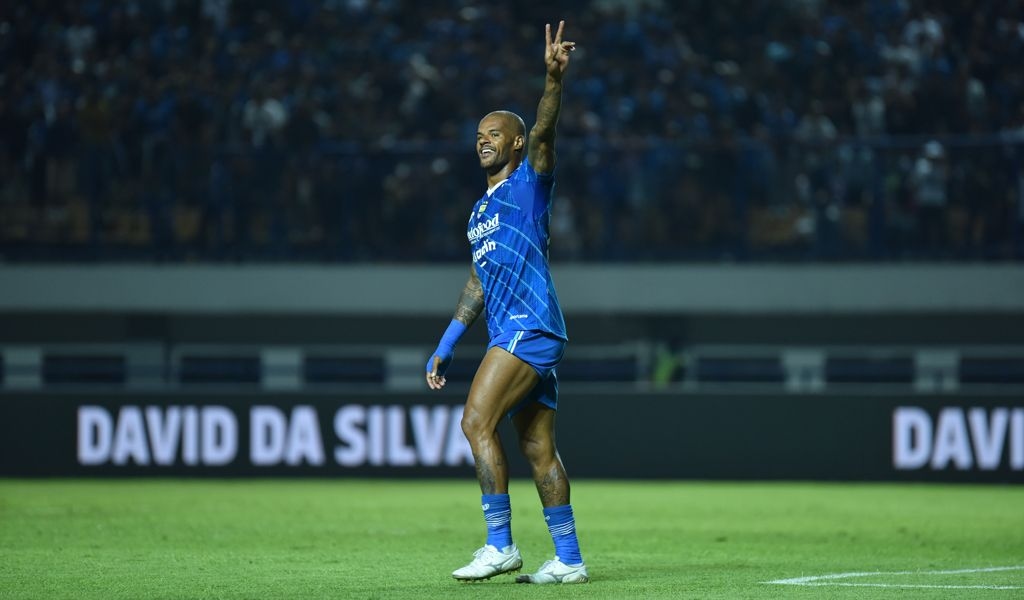 SKOR AKHIR 0-1 Madura United vs Persib Bandung, Selebrasi Nick Kuipers Usai Cetak Gol, Da Silva Full Senyum