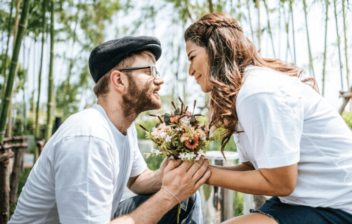 5 Cara Nembak Cewek Ala Pria Sejati, Persiapkan Dirimu untuk Meluluhkan Hati Si Dia