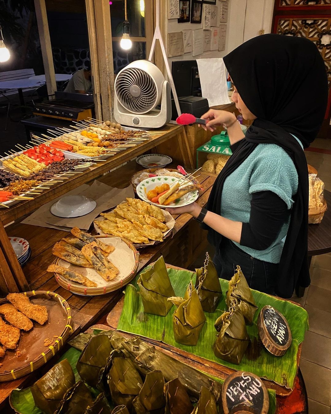 5 Rekomendasi Wisata Kuliner Malam yang Layak Buat Dicoba saat Berkunjung ke Kota Solo