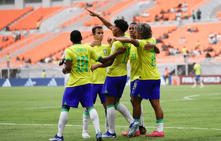 Nonton Live Streaming Piala Dunia U17 Inggris Vs Brasil, Jumat 17 November 2023, Laga Penentuan Juara Grup C