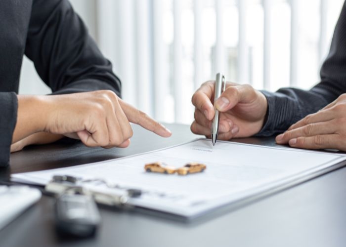 Membangun Karir sebagai Sales Consultant: Tugas, Kualifikasi, dan Skill yang Diperlukan