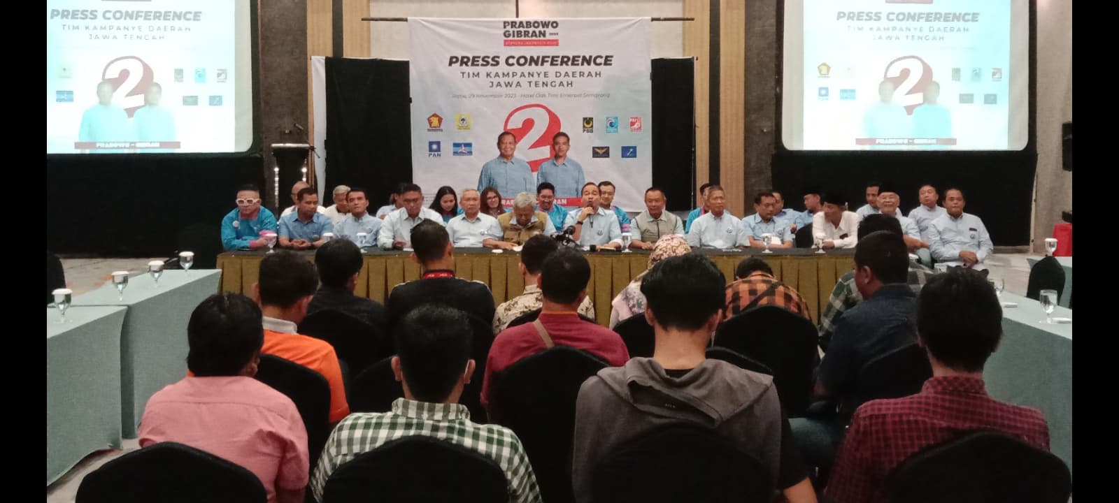 Tokoh-tokoh Sepuh Jawa Tengah Bergabung Dengan Tim Kampanye Prabowo-Gibran, Yakin Raih 45 Persen Suara