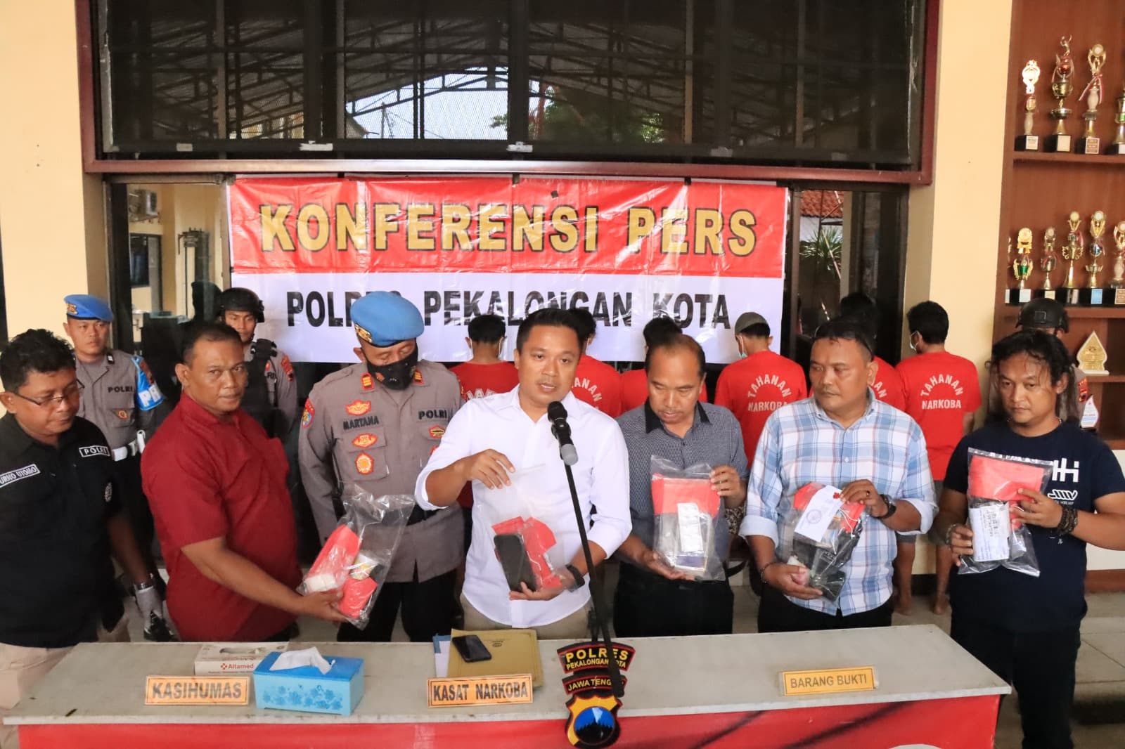 Polres Pekalongan Kota Ungkap 5 Kasus Narkoba dan Menangkap 7 Tersangka selama November 2023