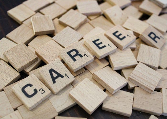 Menaklukkan Tantangan Baru: Panduan Lengkap untuk Career Switch di Era Modern