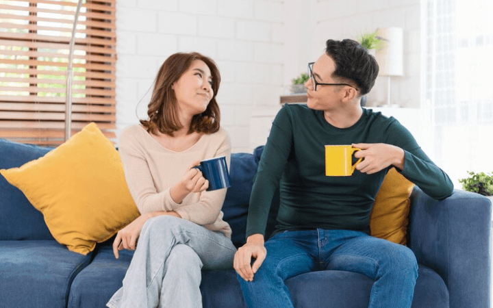 Ada 6 Tanda Wanita yang Bucin Banget dengan Pasangan, Coba Cek Tingkah Pacar Kamu