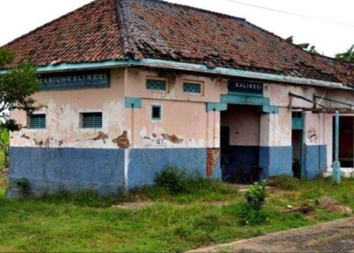 Kisah Misteri Stasiun Kaliwedi: Antara Mitos dan Sejarah Kelam di Cirebon