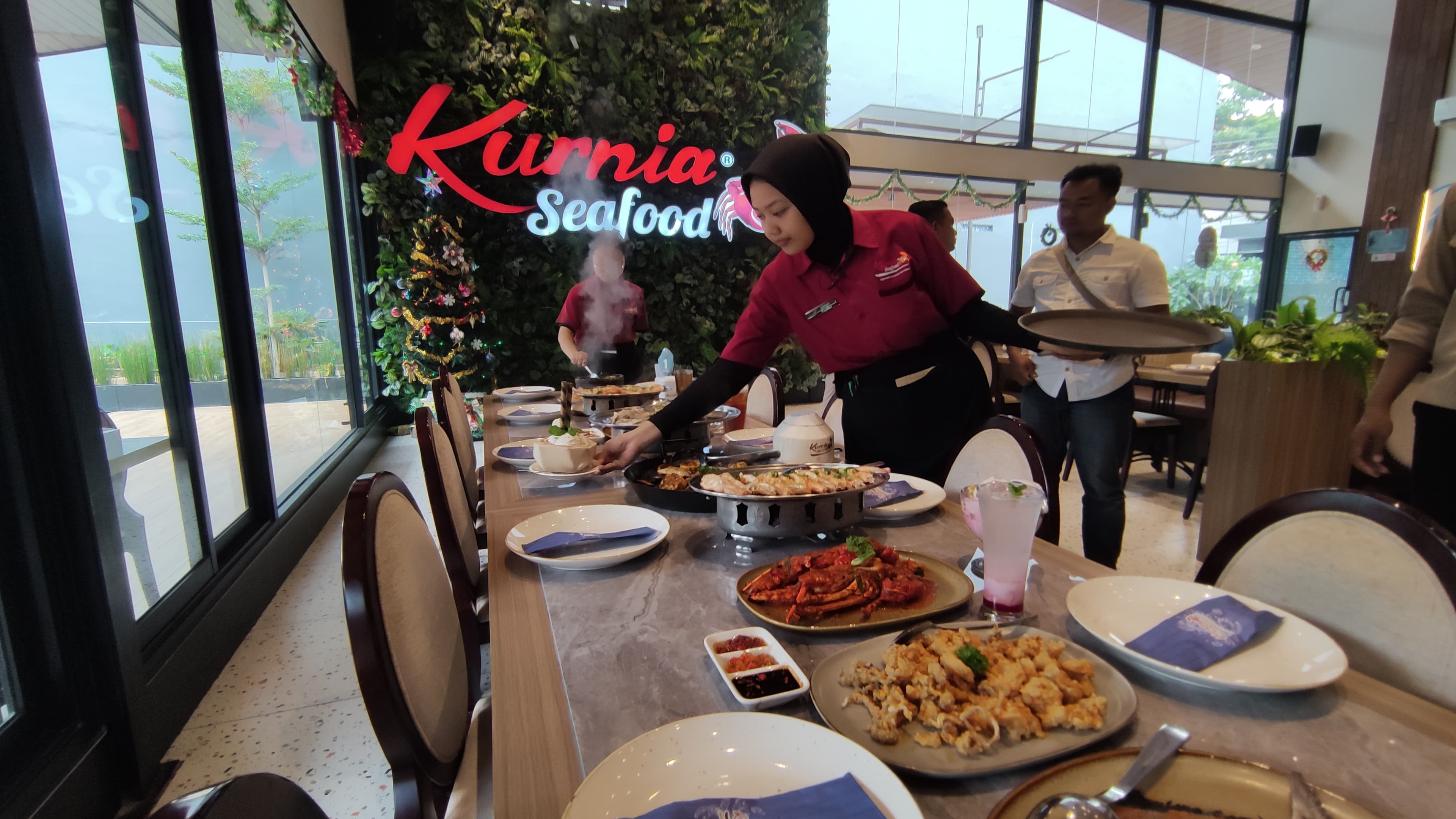 Kurnia Seafood, Restoran Mewah Namun Merakyat, Pilihan Hebat Bagi Pecinta Kuliner Laut