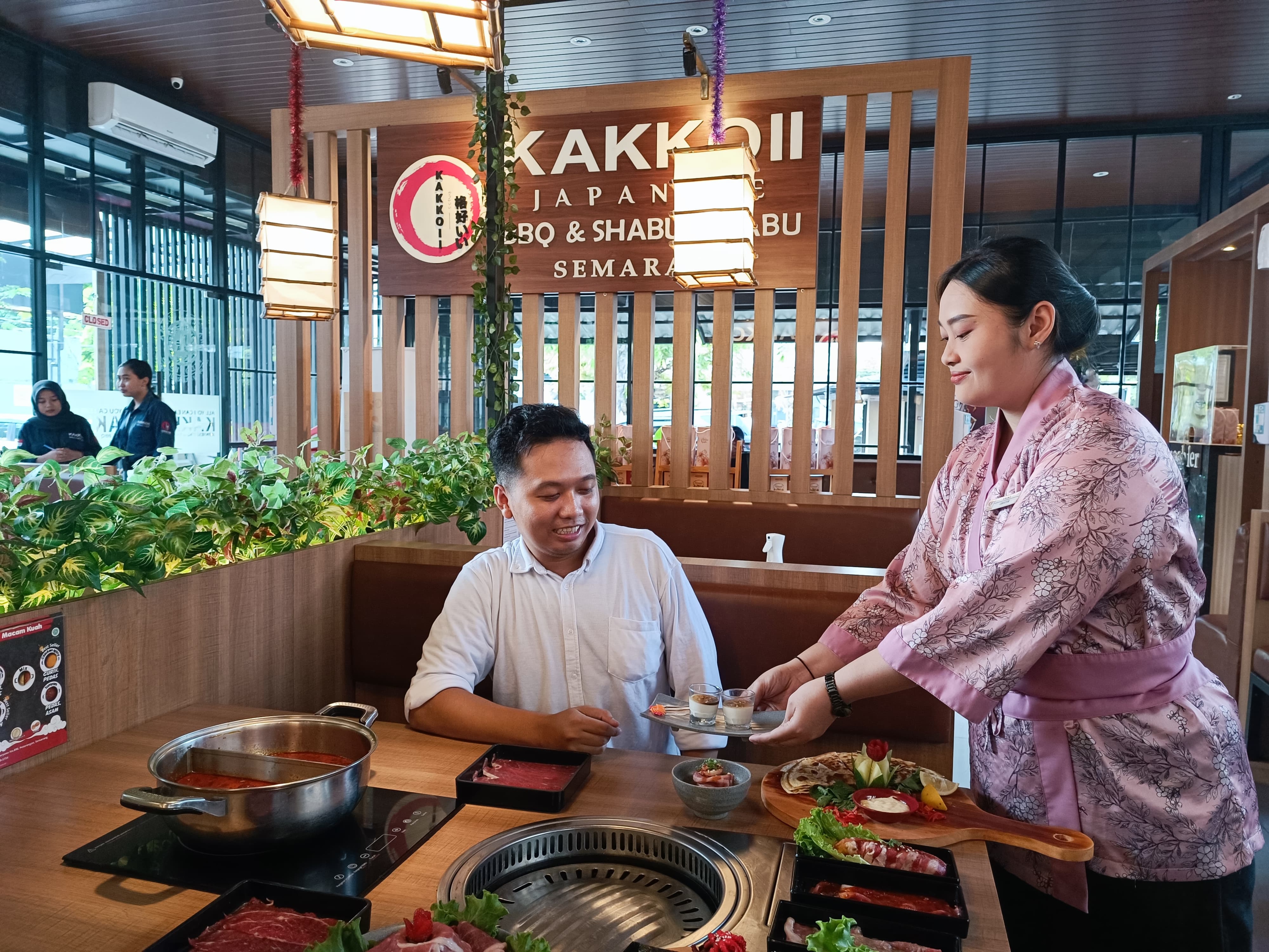 Mau Kuliner Jepang Yang Unik dan Berporsi Besar? Makan di Restoran Kakkoii Aja, Ada Diskon Natal dan Tahun Baru Lho