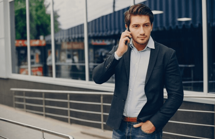 Teknik Psikologi: 6 Rahasia Supaya Wanita Tertarik Ngobrol Lama dengan Kamu, Selipkan Humor Adalah Resepnya