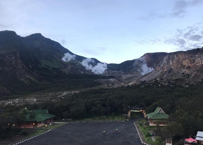 Menggali Keindahan Alam dan Juga 4 Misteri Tersembunyi yang Bernaung di Gunung Papandayan Jawa Barat