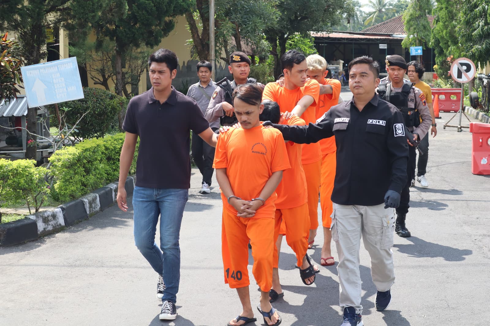 Tersulut Emosi, 5 Tersangka Lakukan Penganiayaan Terhadap Korban Anak di Muntilan