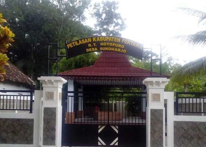 Misteri Petilasan Raden Tumenggung Notopuro di Desa Sukoharjo: Keberkahan Spiritual dan Cerita Mistis