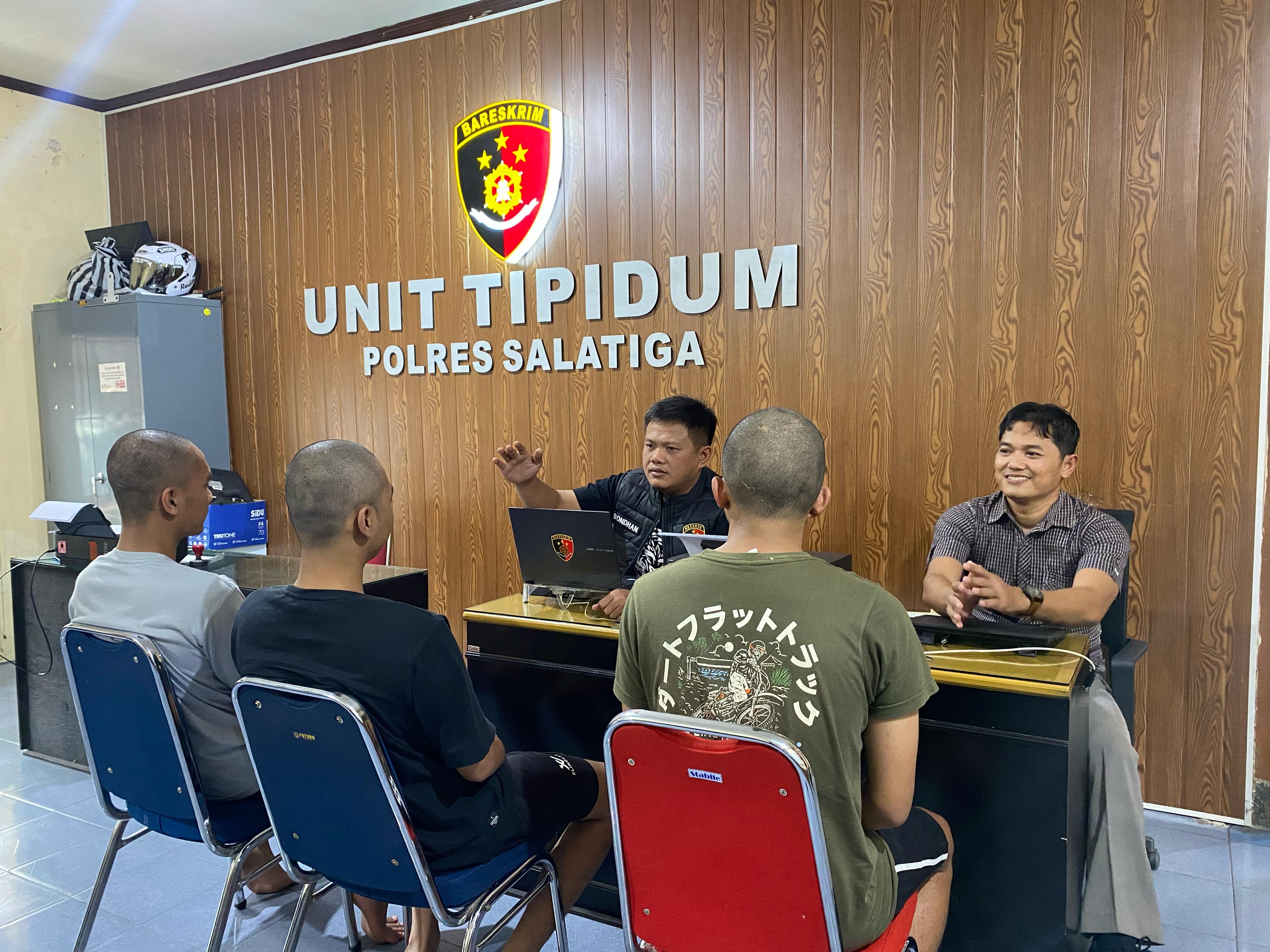 Sering Melakukan Aksi Pencurian Sepatu Di Tempat Kerja, 3 Karyawan Digelandang Ke Polres Salatiga