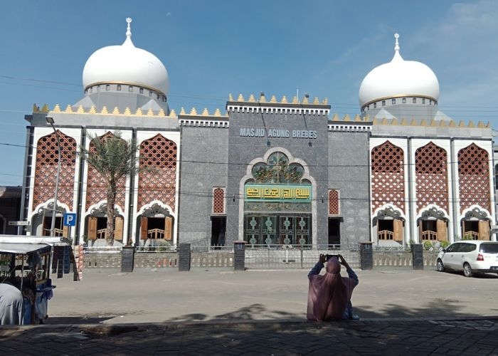 Keagungan dan Sejarah Masjid Agung Brebes: Simbol Kebijaksanaan dan Kebangkitan Rohani