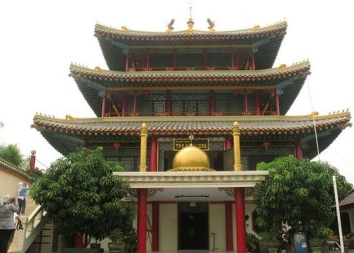 Mengulik Perjalanan Sejarah Masjid Tan Kok Liong: Simbol Kebangkitan Spiritual di Pondok Pesantren At Taibin