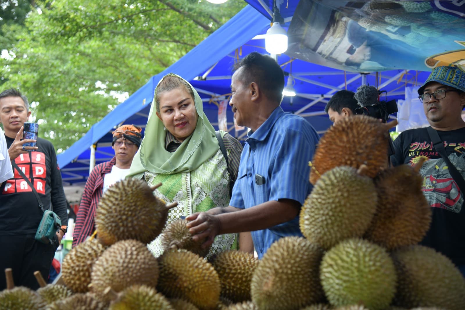 Rodhi Senang, Durian Musang Miliknya Diborong Wali Kota Semarang