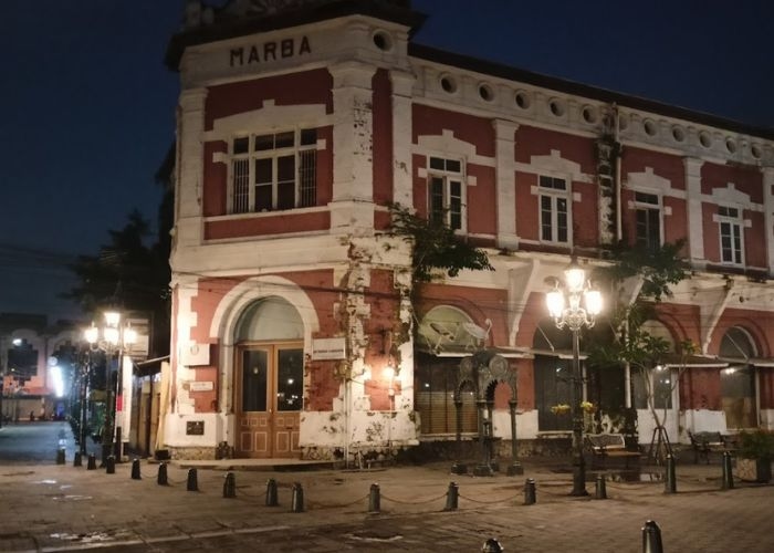 Penelusuran Sejarah Sebuah Daerah di Indonesia: Semarang, Sebuah Jejak Kota Pelabuhan dan Kearifan Budaya yang Masih Bertahan