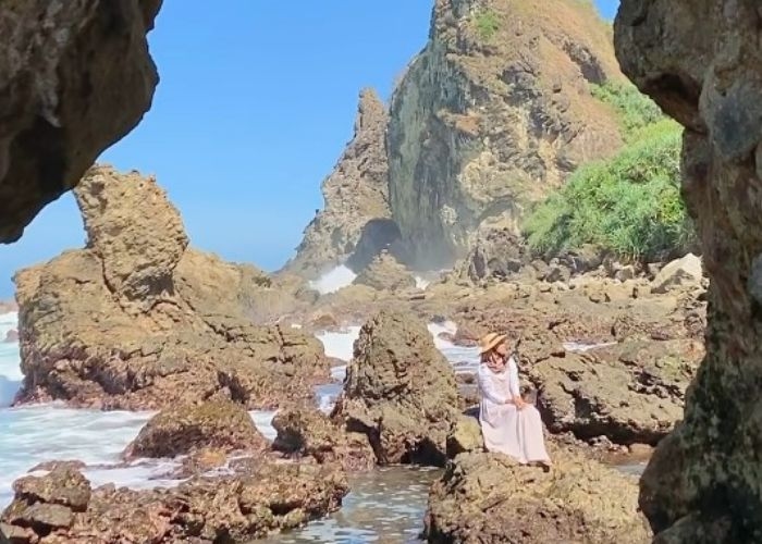 Liburan Lebaran di Gunungkidul: Rekomendasi 5 Pantai Tercantik, Surga Pantai Tersembunyi di Selatan Yogyakarta