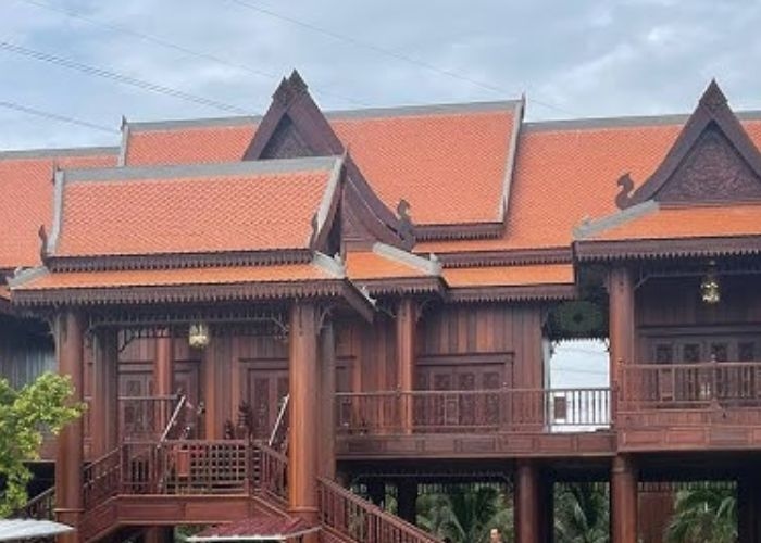 Terungkap! Rahasia Mengerikan Rumah Hantu di Kampong Chhnang Kamboja: Legenda Misteri yang Menerawangkan Bulu Kuduk!