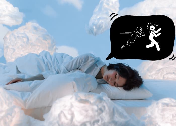 Pernah Mengalami Mimpi Dikejar Hantu? Ternyata Ini Maknanya Berdasarkan Primbon Jawa!