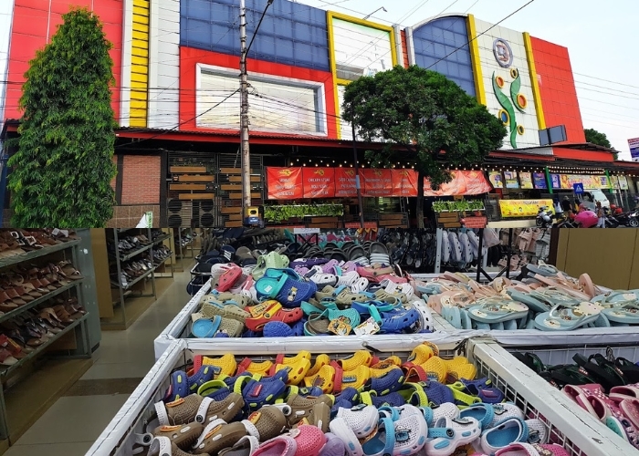 Nggak Ada Mall Ga Masalah! Warga Wonogiri Ternyata Lebih Pilih 3 Pusat Perbelanjaan Ini untuk Kebutuhan Harian, Harganya Tetap Murah Meriah