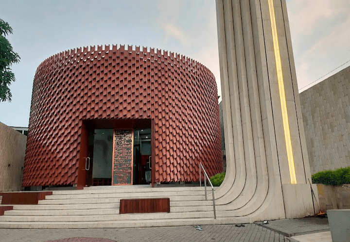 5 Bangunan Masjid di Kota Solo dengan Arsitektur Unik, Ada yang Ornamennya Mirip Kulit Salak