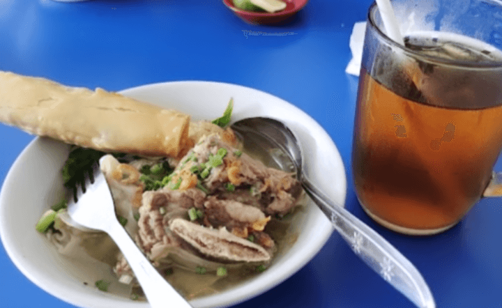 Bikin Goyang Lidah, Ini 15 Warung Bakso Balungan yang Enak Pol di Kota Kudus