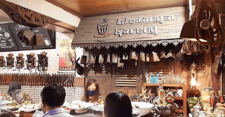 7 Warung Wedangan Tersohor di Kota Solo, Tempatnya Nyaman dan Banyak Pilihan Menu