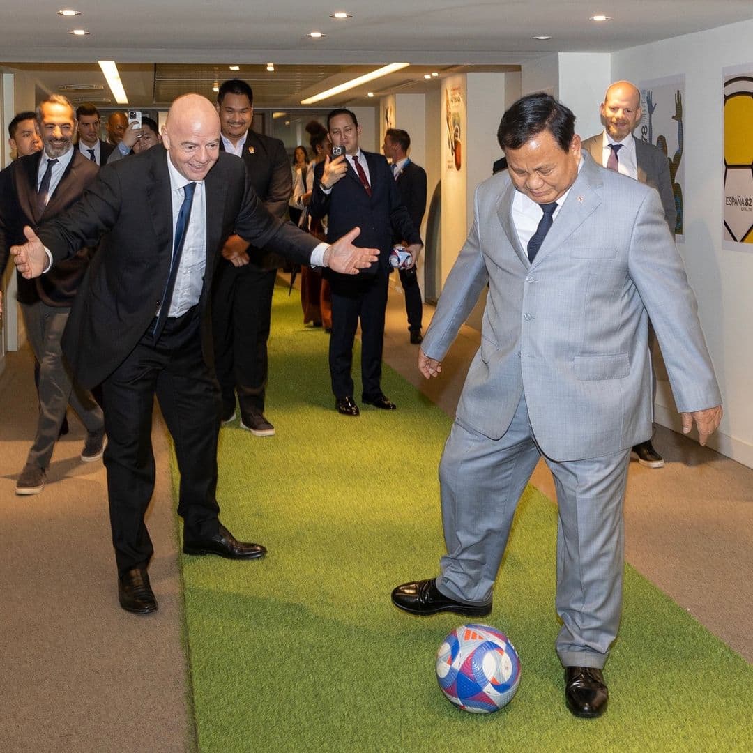 Infantino dan Prabowo Bahas Masa Depan Sepak Bola Indonesia di Paris