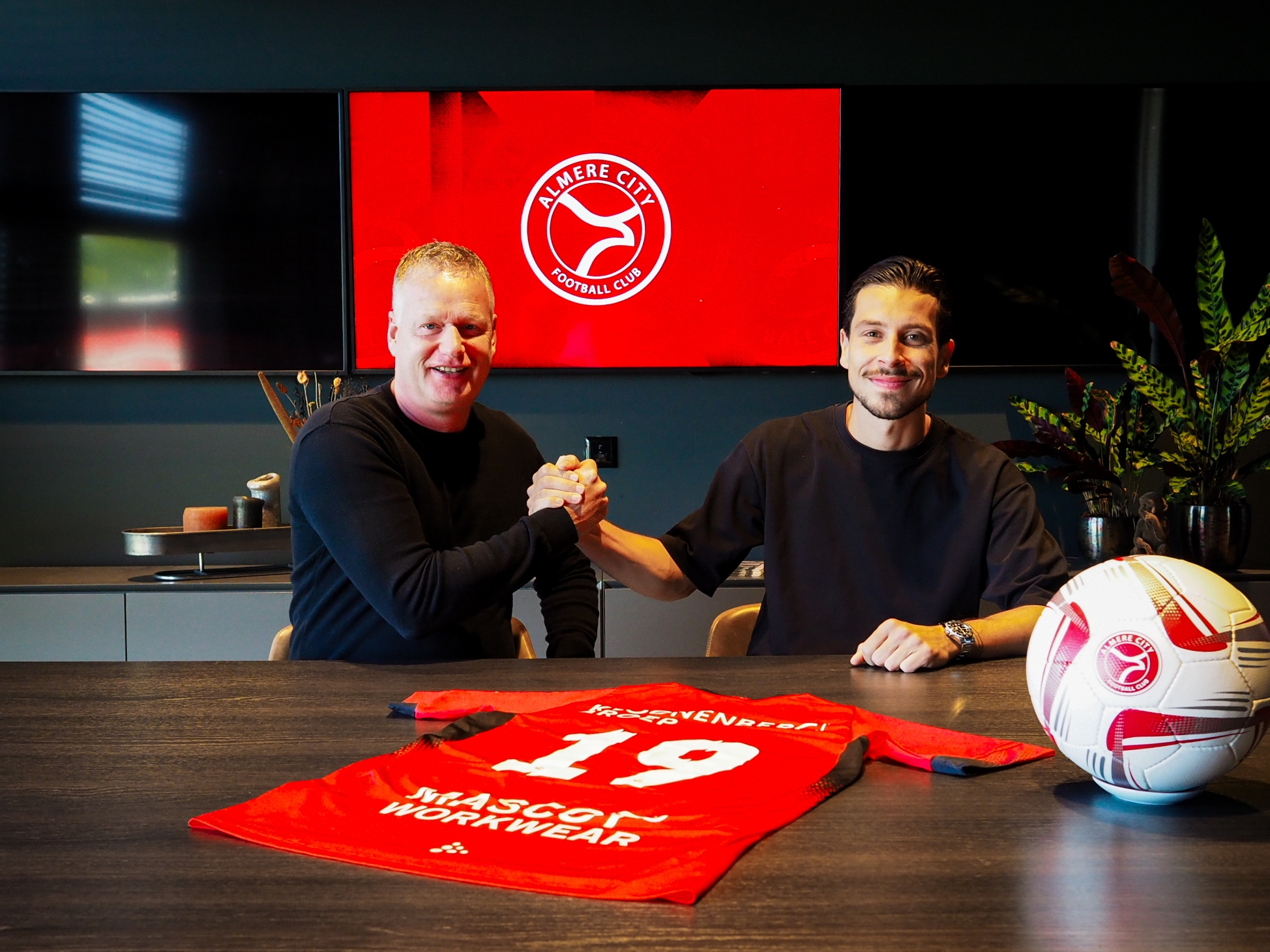 Thom Haye Optimis Jelang Lawan Australia