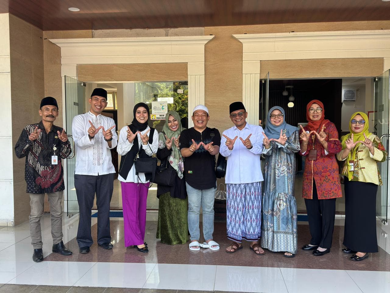 Pj Bupati dan ASN Kudus Diduga Tidak Netral, Pengamat: Bisa Dimakzulkan Hingga Sanksi Pidana