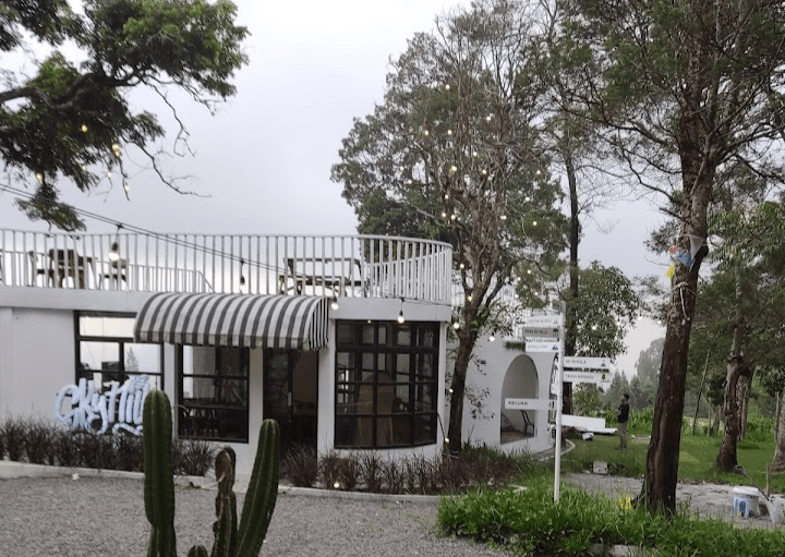 5 Pilihan Cafe di Kawasan Wisata Kopeng yang Asyik Buat Healing atau Nongkrong