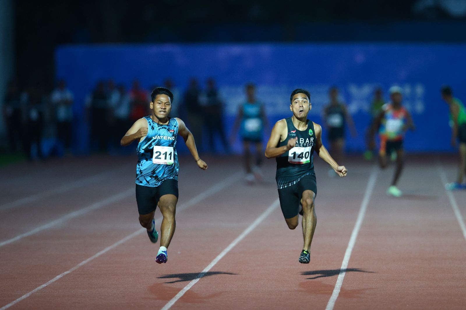Persaingan Ketat! Atlet Jateng dan Jabar Saling Kejar Medali di PEPARNAS XVII