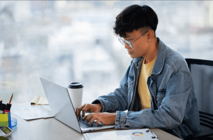 Berikut Daftar 10 Pekerjaan WFH yang Bisa Dapat Gaji Selangit, Kerja dari Rumah Tapi Hasil Melimpah