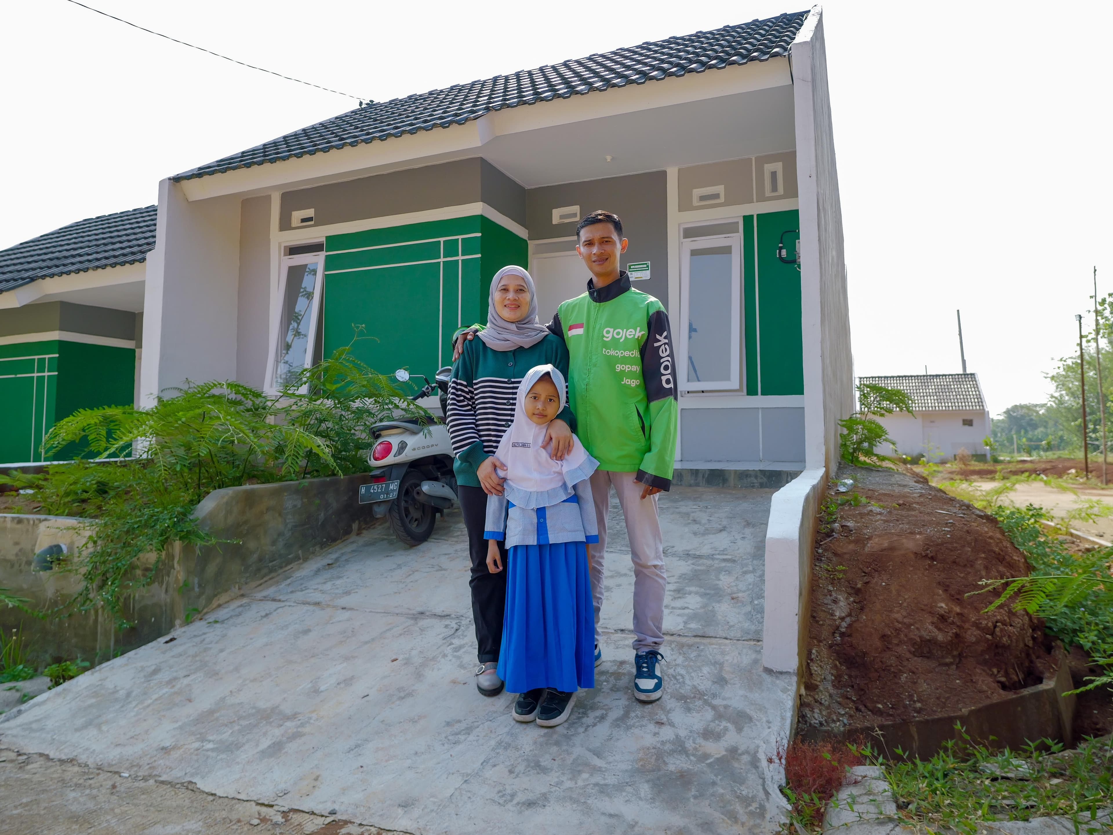 Mitra Driver Gojek di Bogor, Yogyakarta, dan Semarang Miliki Rumah Impian, Lewat Program KPR Gojek dan BTN