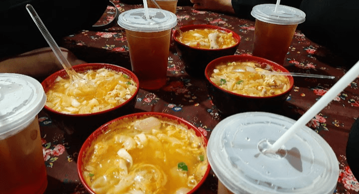 5 Lokasi Warung Seblak yang Rasanya Juara di Kota Semarang, Nyesel Kalau Gak Coba