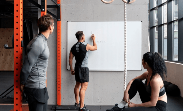 Cek Lowongan Kerja Terbaru Area Solo Raya November 2024, Ada Posisi untuk Personal Trainer di Pusat Kebugaran