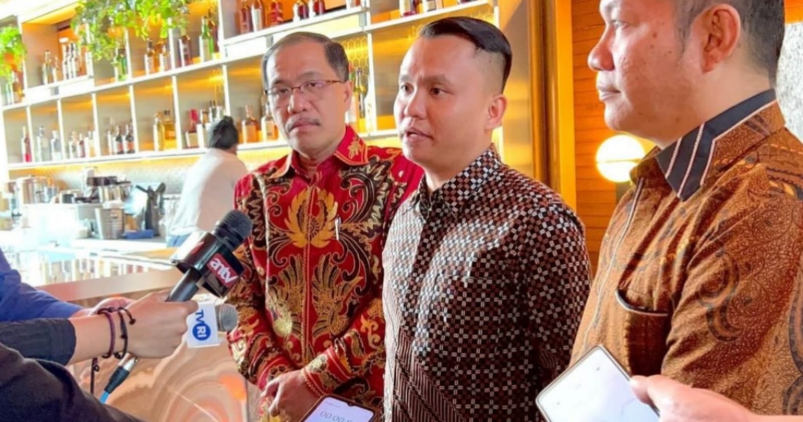 Viral Postingan Politik Identitas SARA di Medsos, Pengamat: Ada Paslon Pilkada Kudus yang Coba Adu Domba Masyarakat