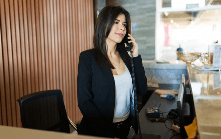 Lowongan Kerja Terbaru Area Semarang Desember 2024, Terbuka Peluang Kerja Posisi Resepsionis