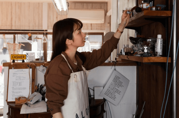 Lowongan Kerja Terbaru Area Kudus Januari 2025, Ada Pekerjaan Crew Store untuk Lulusan SMA