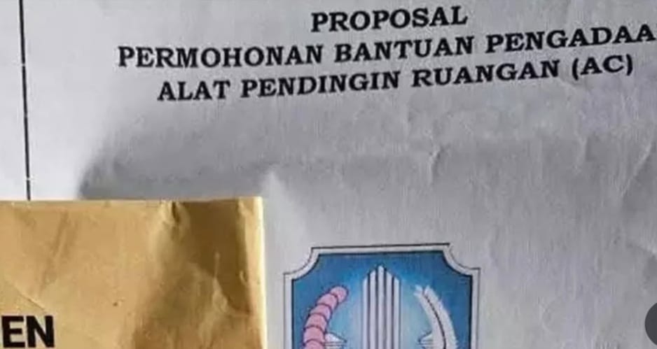 Viral Lurah di Bekasi Minta Uang Sumbangan ke Warga untuk Beli AC, Netizen : Memalukan