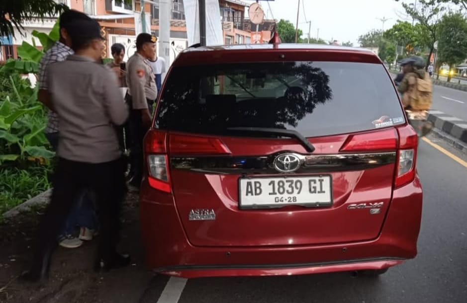 Pria yang Ditemukan Meninggal Dunia di Dalam Mobil Toyota Calya Ternyata Korban Pembunuhan