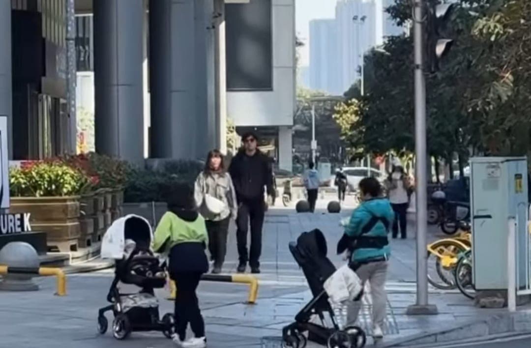 Keren, China Buat Stroller Dilengkapi Teknologi AI dan Kamera 360 Derajat, Bisa Berjalan Sendiri Tanpa Bantuan Orang Lain