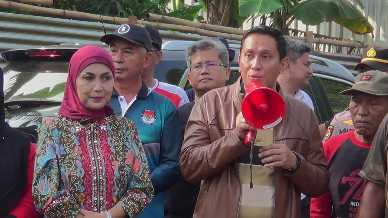 Bupati Kendal Bentuk Tim Kajian Terkait Evaluasi Usaha Stockpile di Weleri