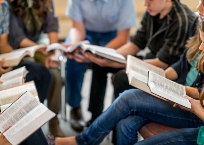 Bikin Frustasi Berat! 4 Jurusan Kuliah Ini Ternyata Punya Tingkat Seleksi dan Persaingan yang Cukup Ketat Sekali, Adakah Jurusanmu Disini?